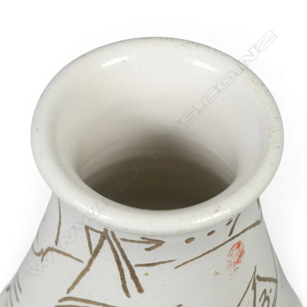 Anneke Borren tall white baluster vase, Image 1++