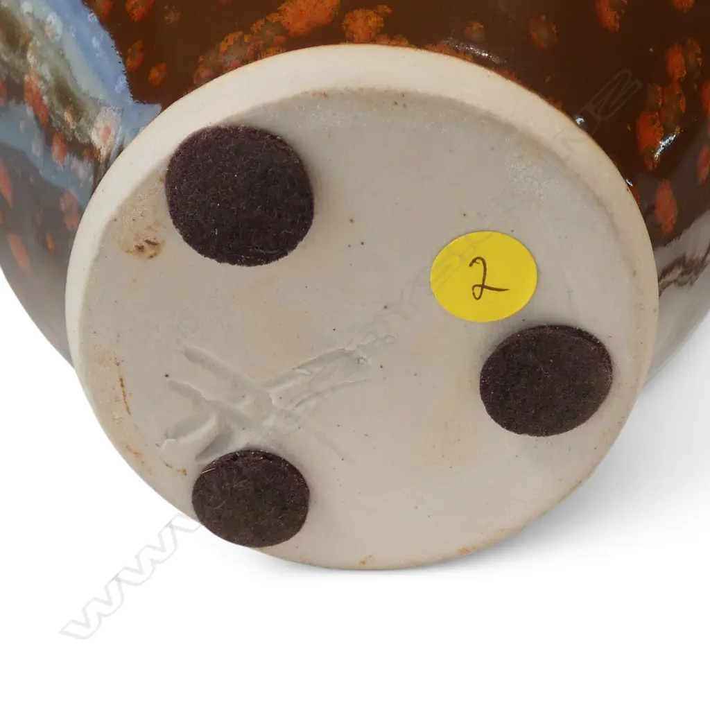 Barry Hockenhull porcelain vase, Image 1++