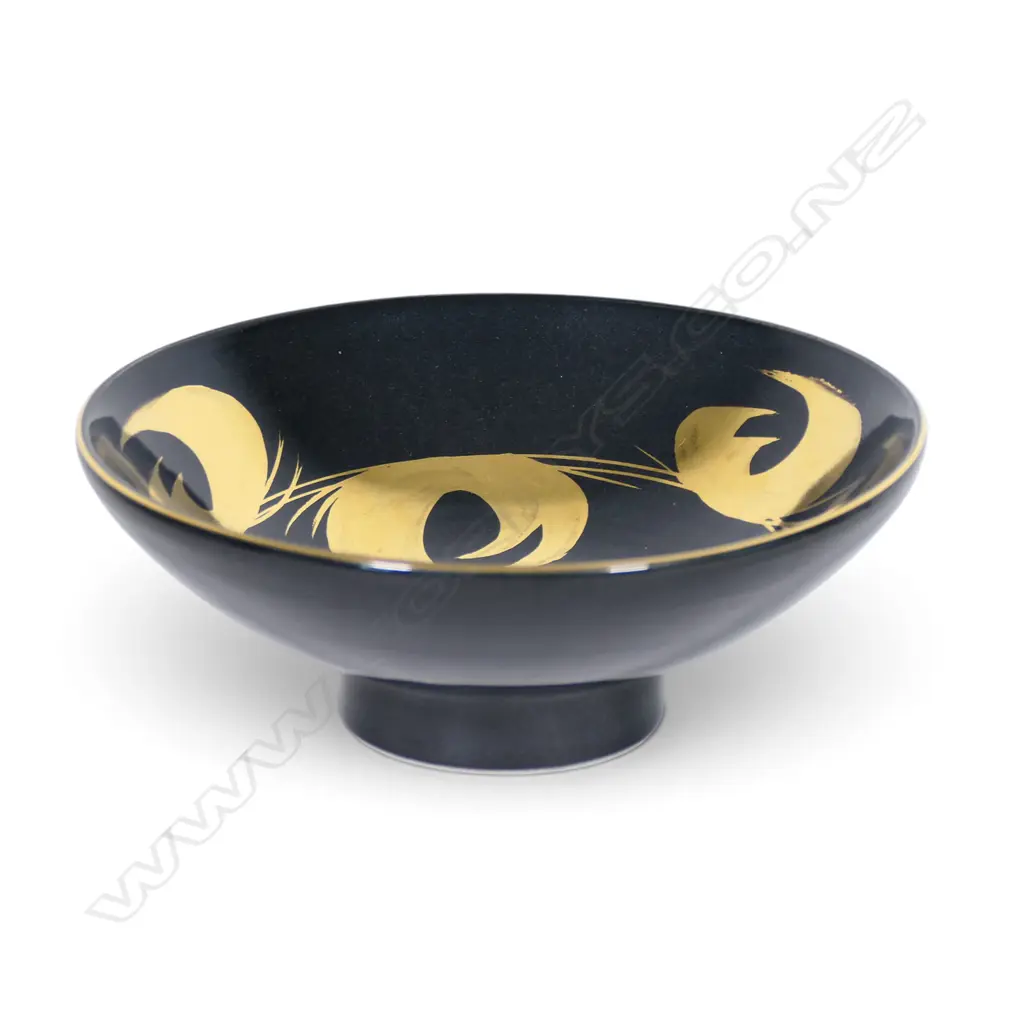 Peter Collis small footed bowl and orb vase, Image 1++