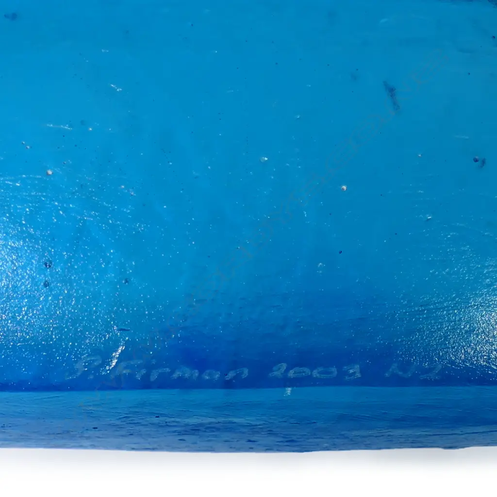 Shona Firman cast glass Manaia Waka, Image 1++