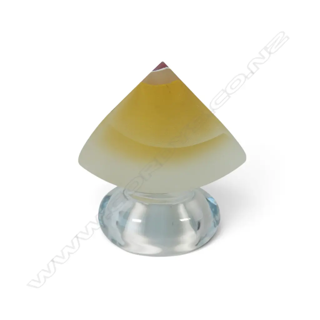 Dominic Burrell art glass pod, Image 1++