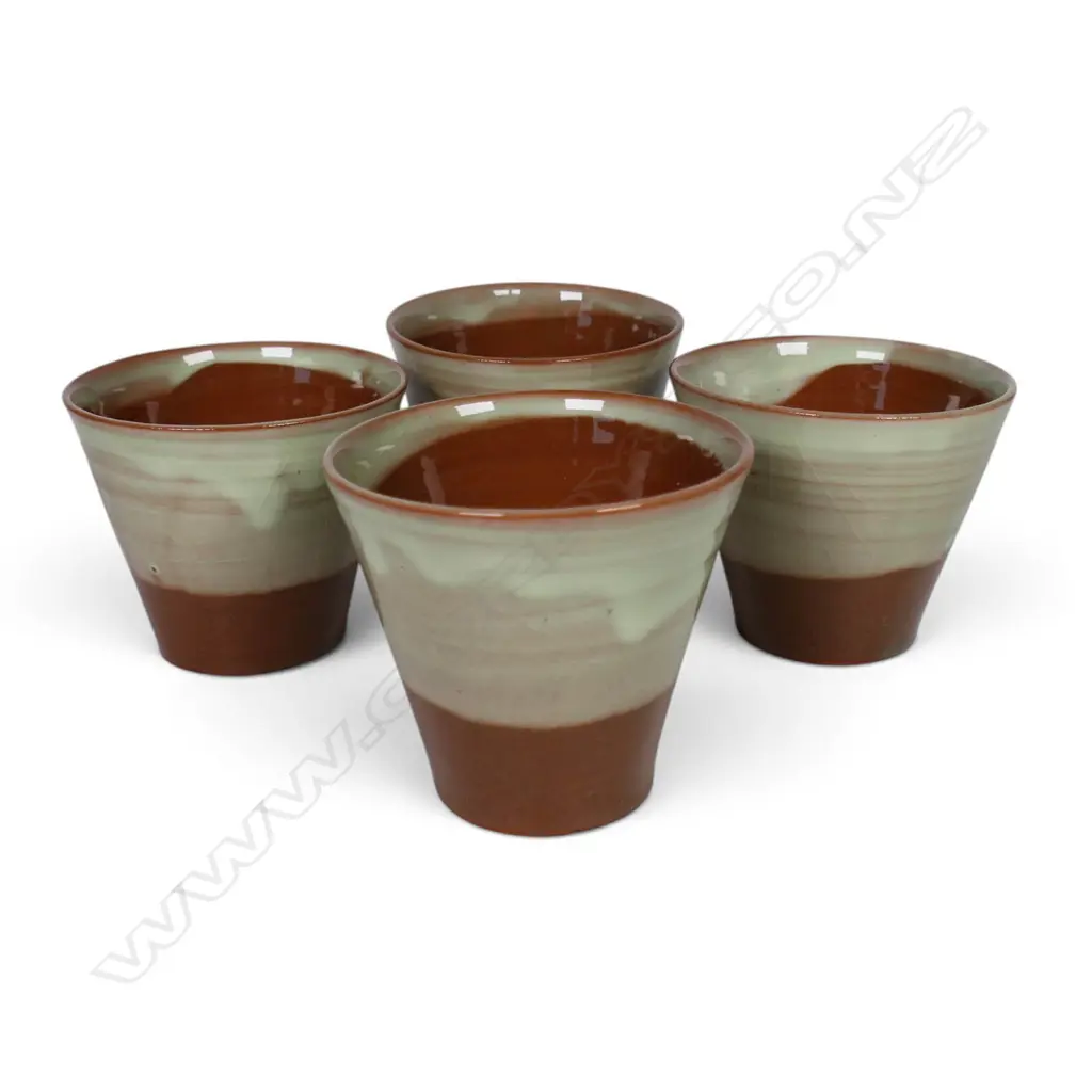 Katherine Smyth four cups, Image 1++