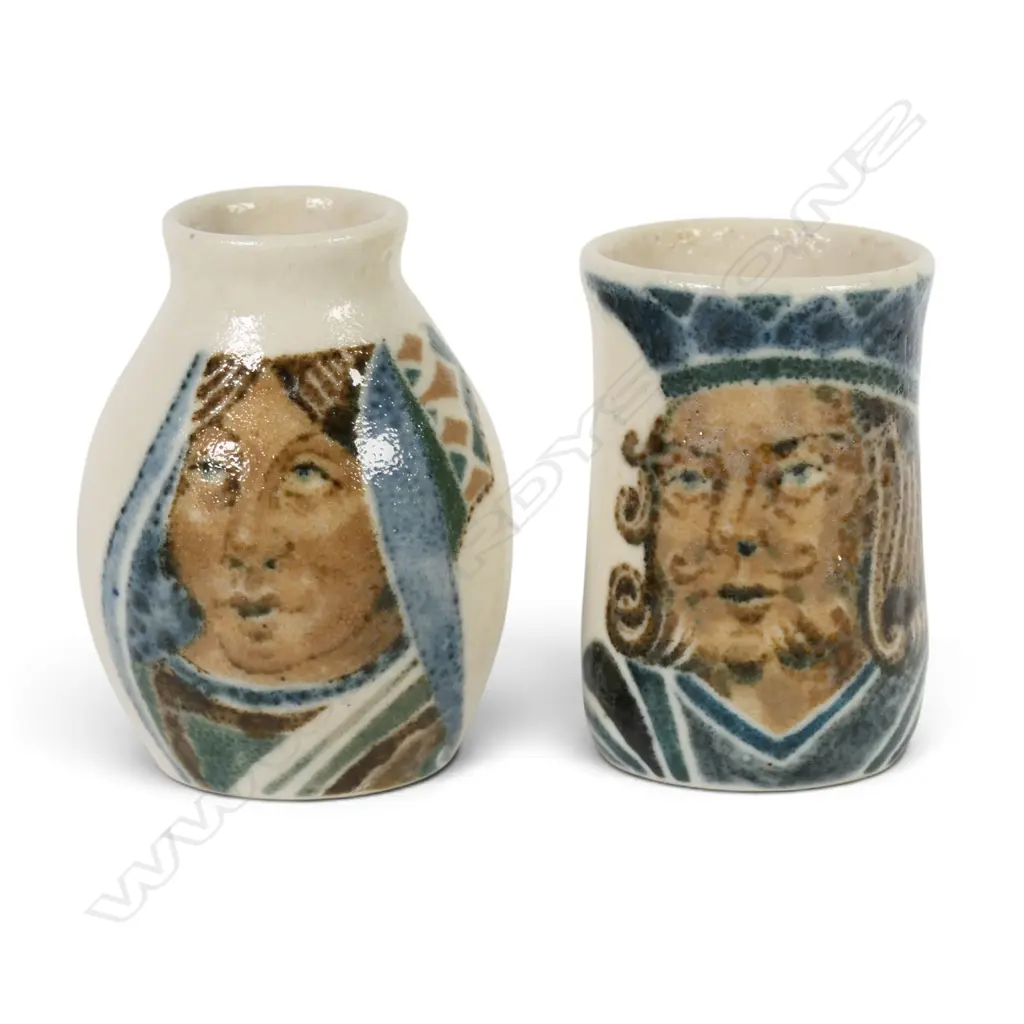 Beresford Pick small King and Queen vases, Image 1++