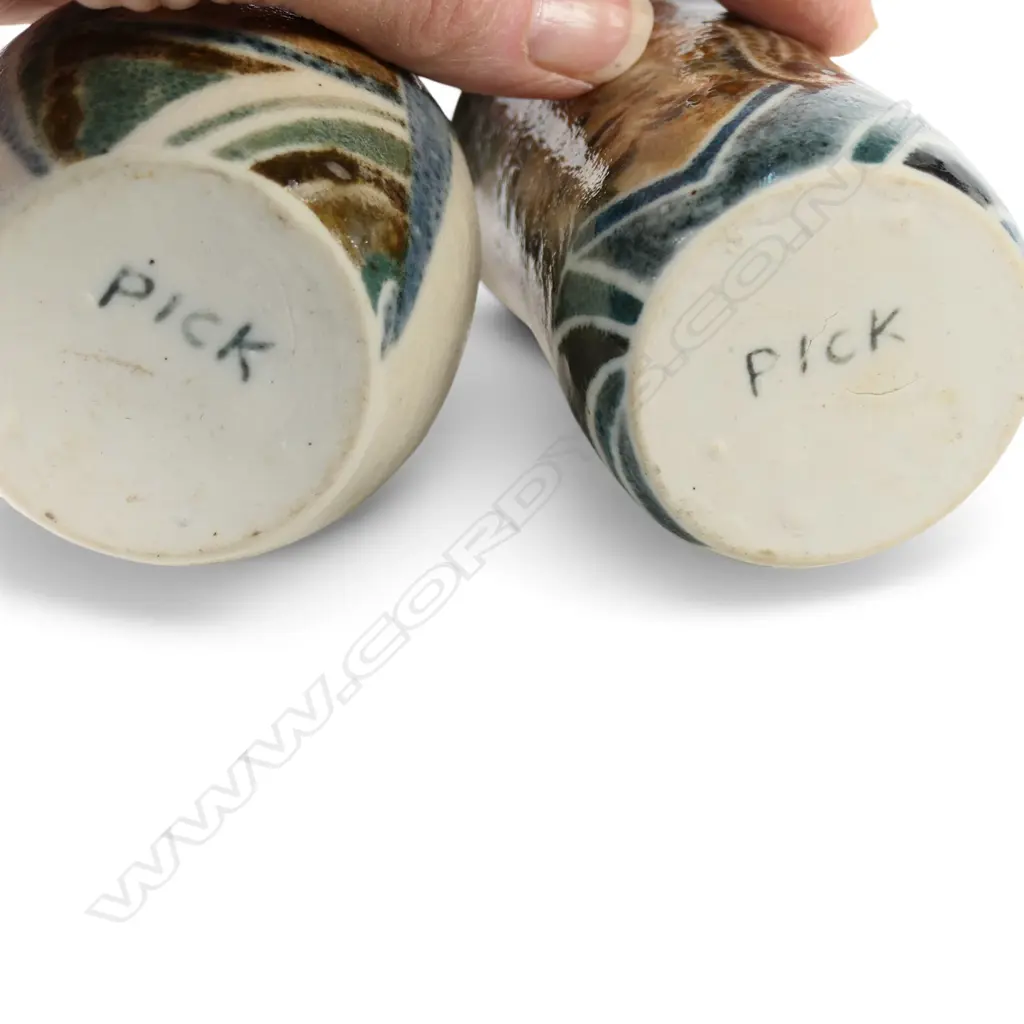 Beresford Pick small King and Queen vases, Image 1++