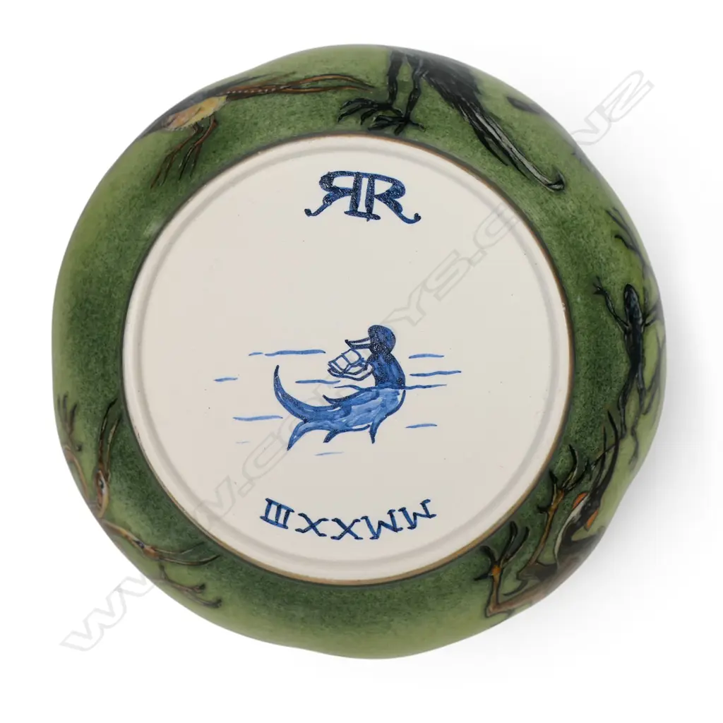 Rosy & Rich porcelain bowl on stand, Image 1++