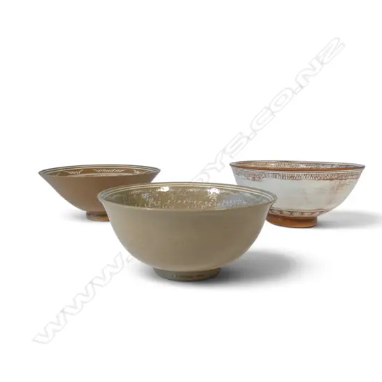 Three Sang Sool Shim terracotta bowls,