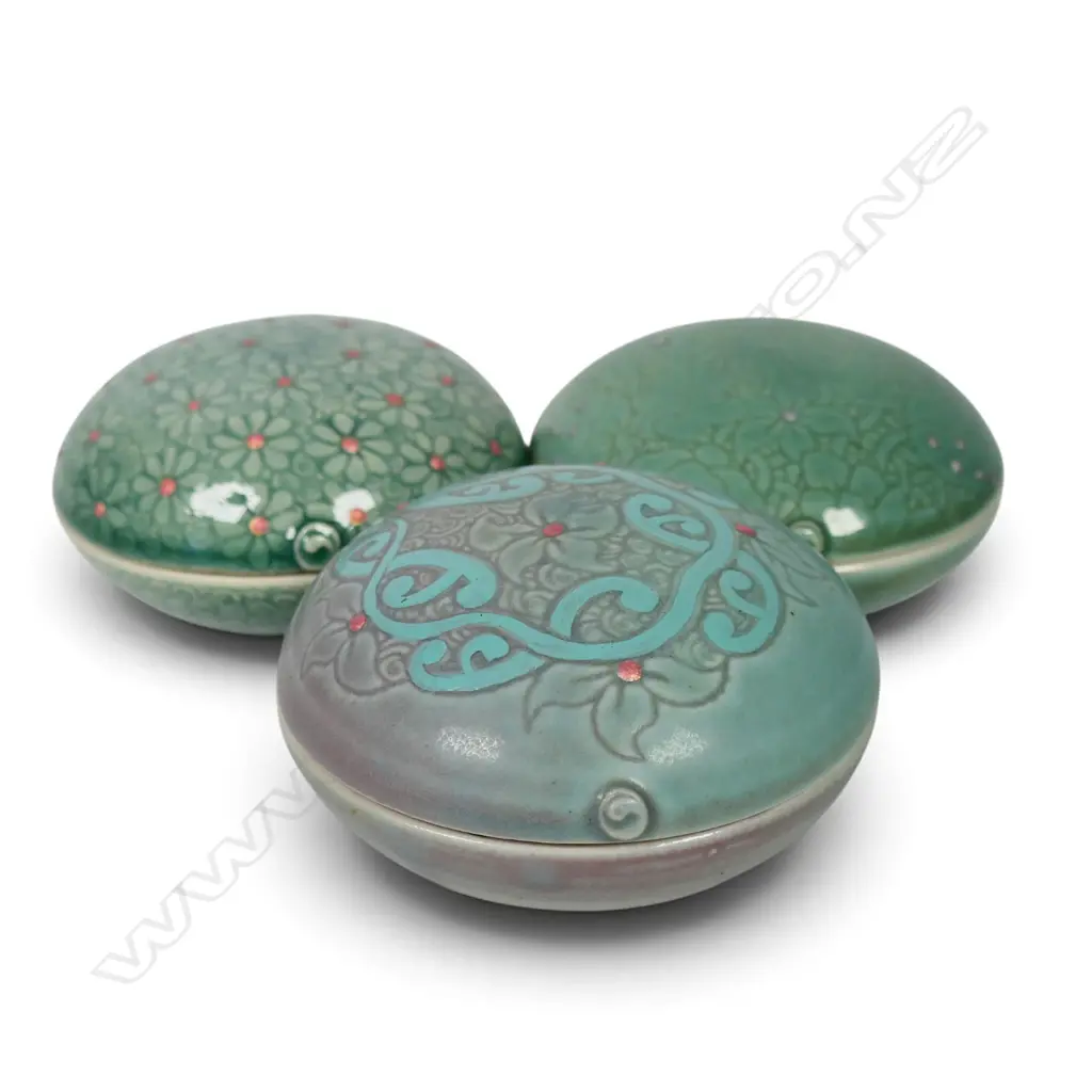 Three Keum Sun Lee trinket boxes, Image 1++