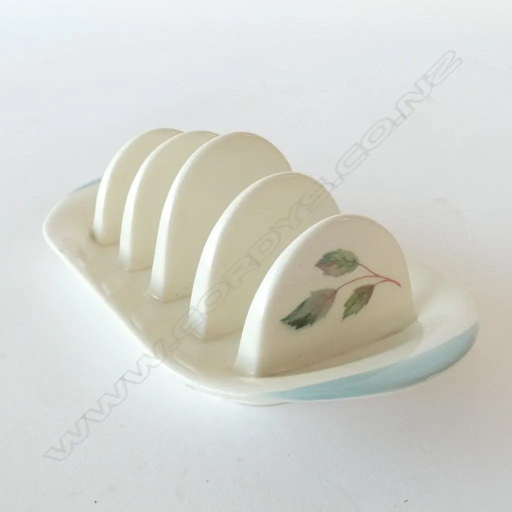 WEDGWOOD - 'PENHURST' Image 1++