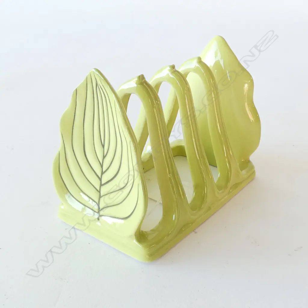 CARLTONWARE - AUSTRALIAN GREEN LEAF Image 1++