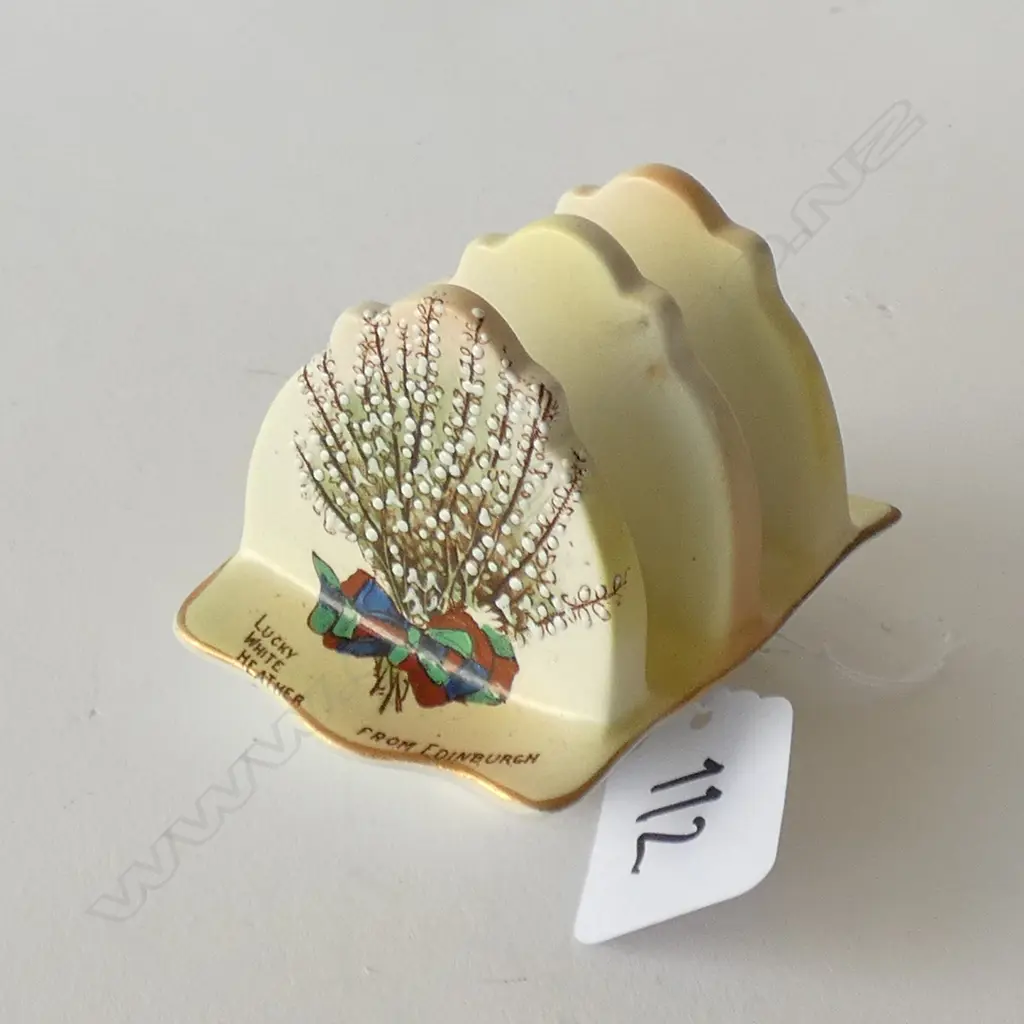 CARLTONWARE - 'LUCKY WHITE HEATHER' Image 1++