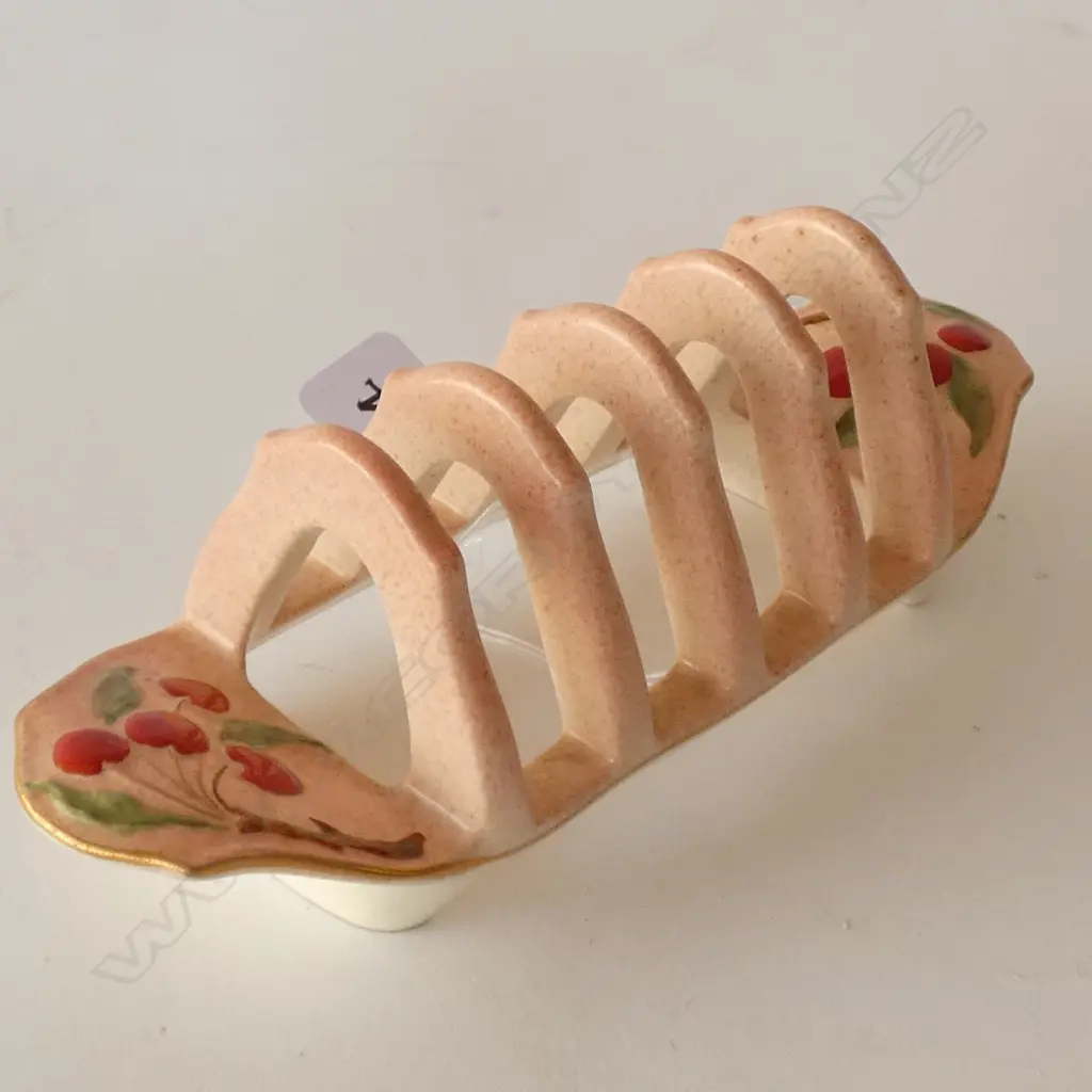 ROYAL WINTON - CHERRY Image 1++