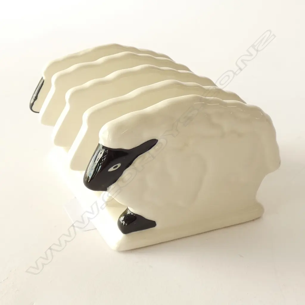 CARLTONWARE - BAA BAA BLACK SHEEP Image 1++