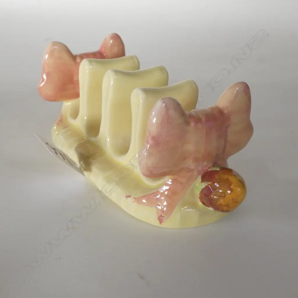 SHORTER & SON - PINK BOW AND ROSEBUDS Image 1++