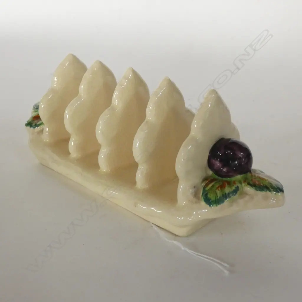 SHORTER & SON - LEAF AND FRUIT - CREAM Image 1++