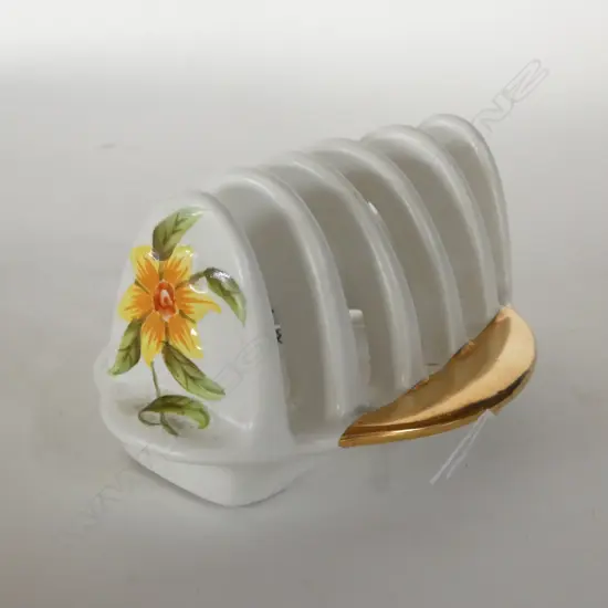 ROYAL WINTON - FLORAL & GILT