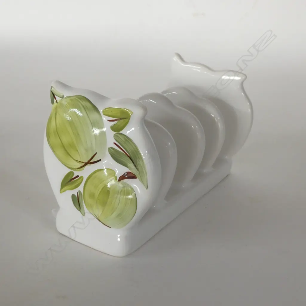 ROYAL WINTON - APPLES Image 1++