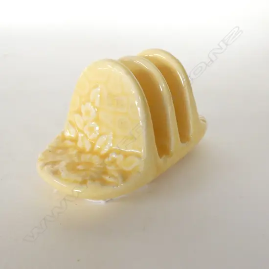 CROWN DEVON - YELLOW FLOWERS IN RELIEF