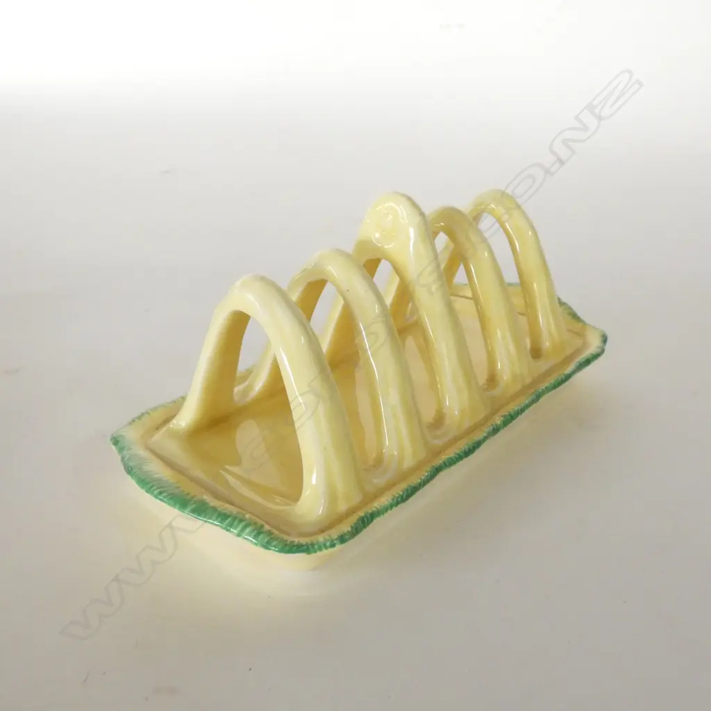 CROWN DUCAL - YELLOW WITH GREEN EDGING Image 1++