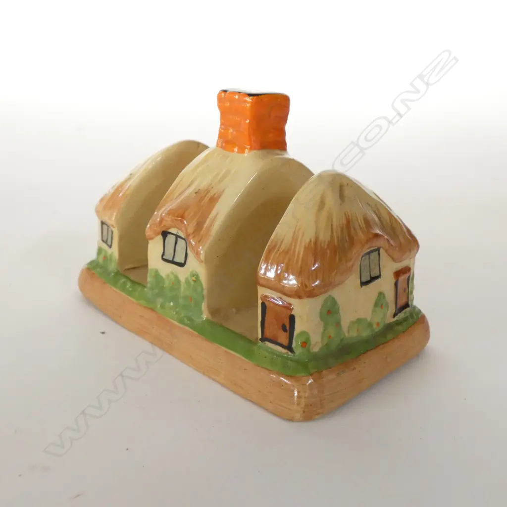 GOSS - COTTAGE Image 1++