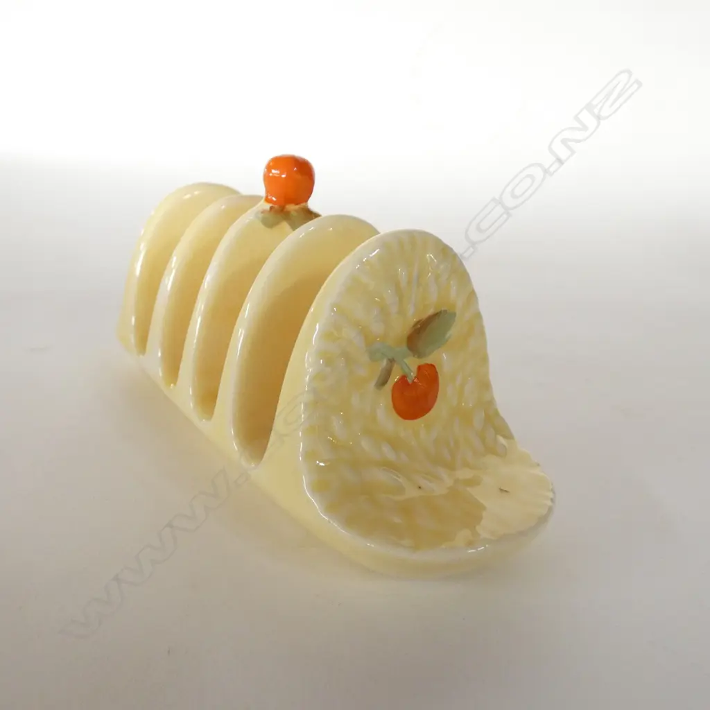 CROWN DEVON - YELLOW WITH TOMATOES Image 1++