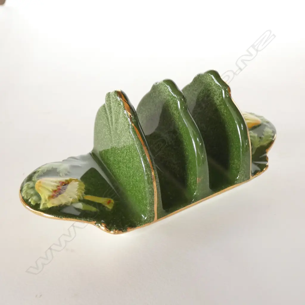 ROYAL WINTON - YELLOW FLOWER ON GREEN GROUND Image 1++