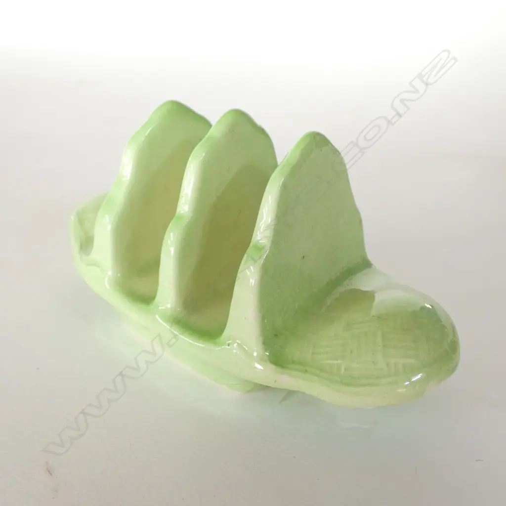 ROYAL WINTON - GREEN BASKET WEAVE Image 1++