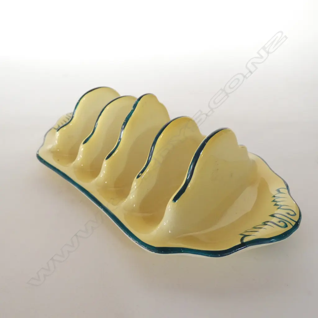 GRIMWADES - LEMON WITH GREEN TRIM Image 1++