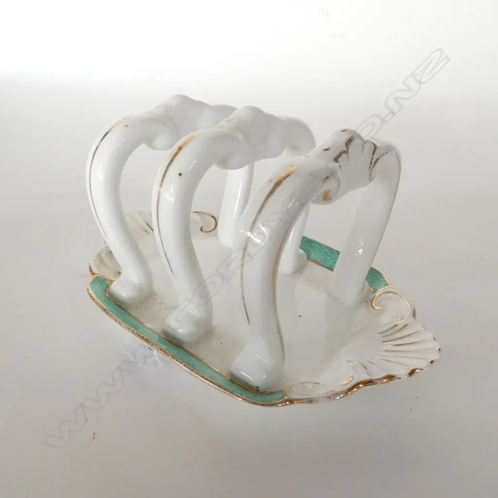 GRAFTON - POWDER GREEN WITH GILT Image 1++