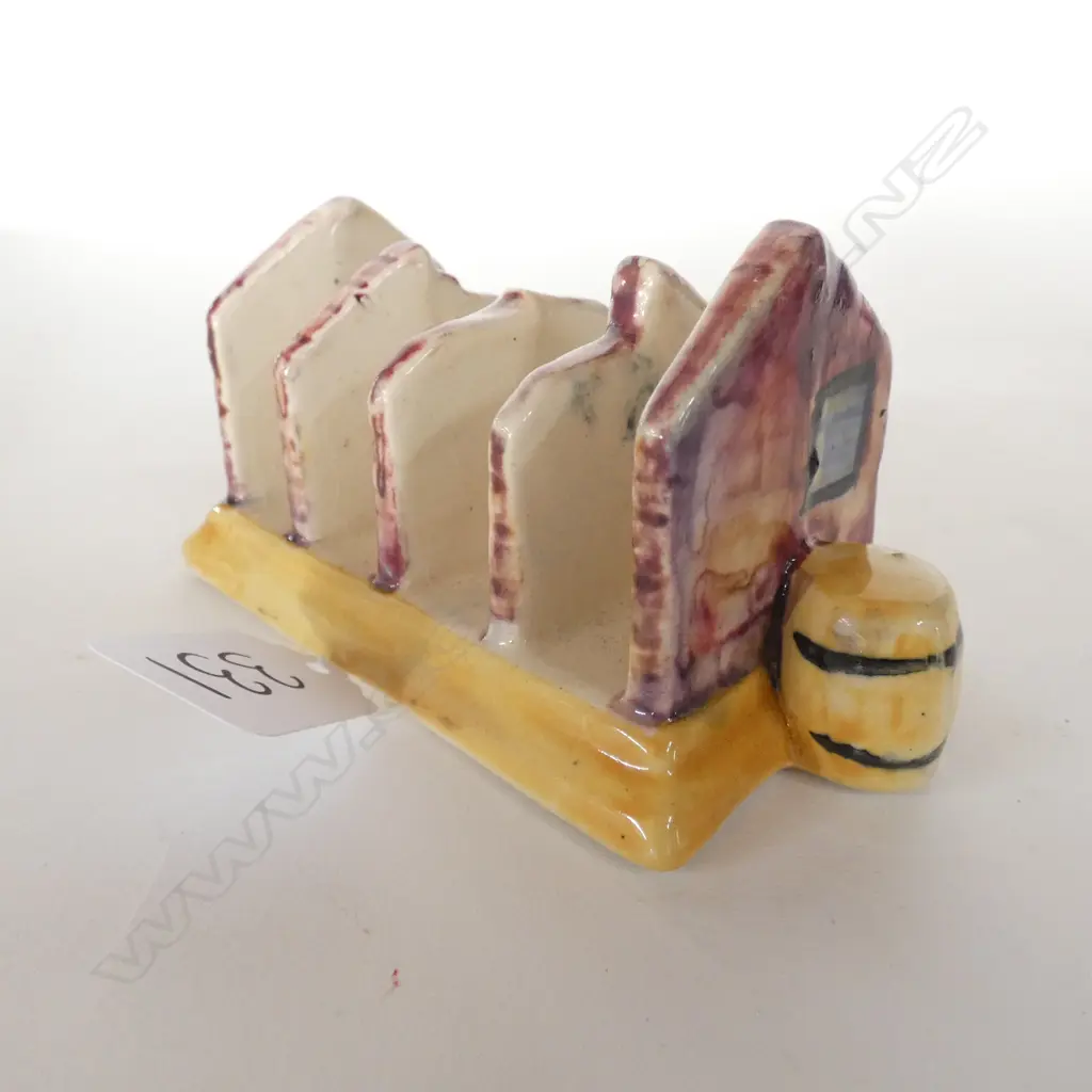 BRITISH - COTTAGE WALLS Image 1++