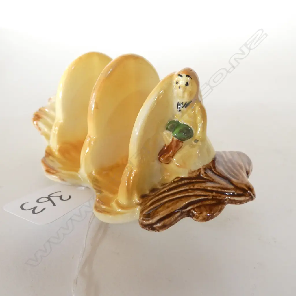 BURLEIGH - OAK LEAF WITH FIGURE Image 1++