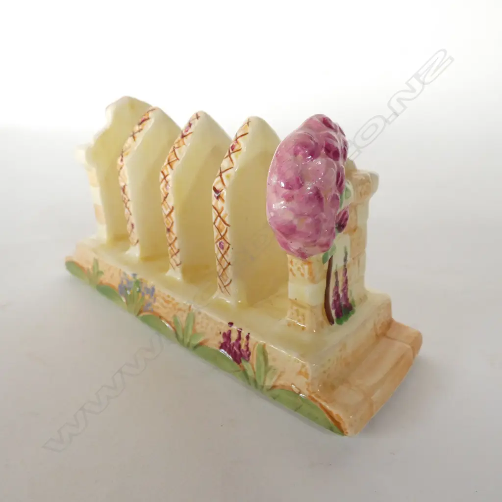 BRITISH - SUN DIAL  (AS PURCHASED BY H.M. QUEEN MARY) Image 1++