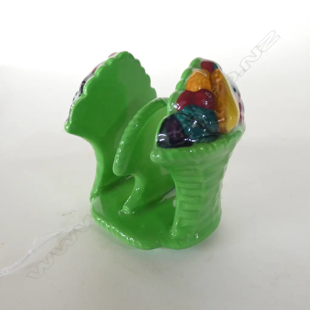 CARLTONWARE - FLORAL BASKET Image 1++