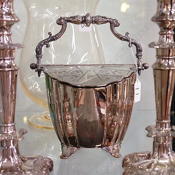 PR EP CANDLESTICKS & BISCUIT BARREL Image 1++