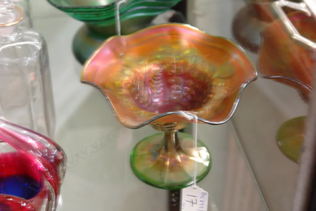 MEL SIMPSON GLASS VASE & CARNIVAL GLASS COMPOTE Image 1++