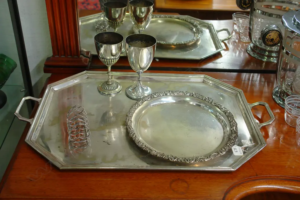 LARGE EP TRAY + 1 OTHER + 2 TROPHYS & TOAST RACK Image 1++