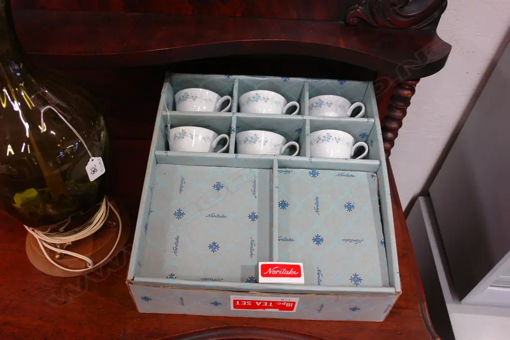 NORITAKE TEASET Image 1++