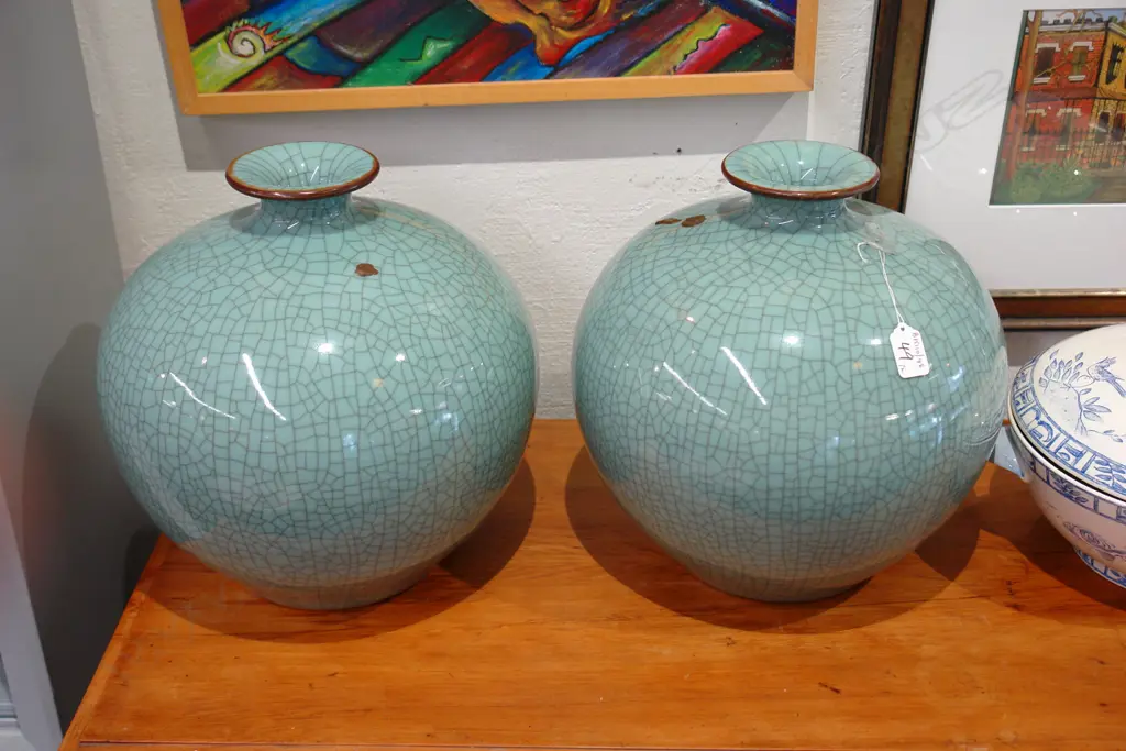 PR LG CHINESE GREEN CRACKLE GLAZED VASES Image 1++
