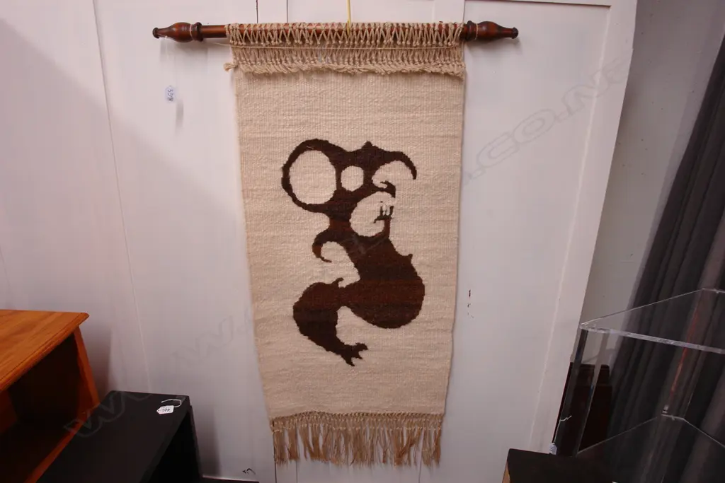 WOOL MAORI DESIGN WALL HANGING  Image 1++