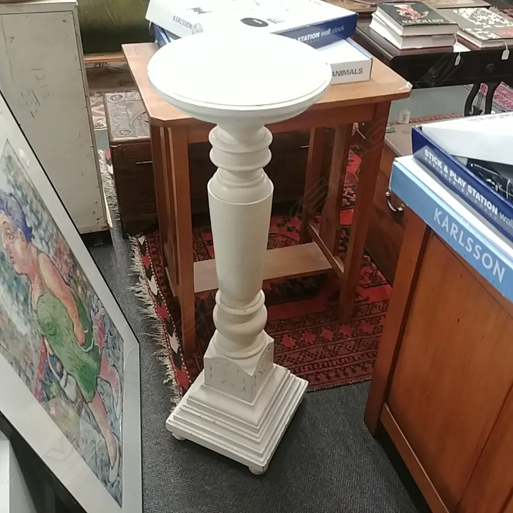 KAURI PLINTH PAINTED Image 1++