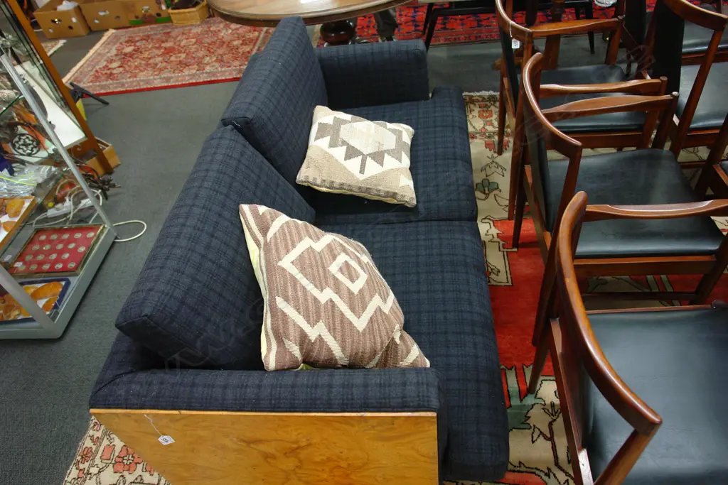 BURLED WALNUT SOFA BY MILO BAUGHMAN Image 1++