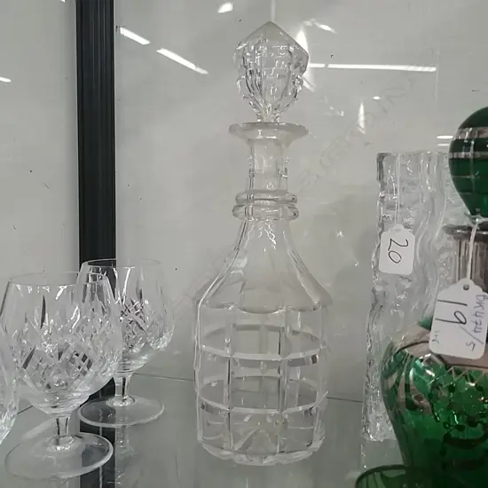 DECANTER