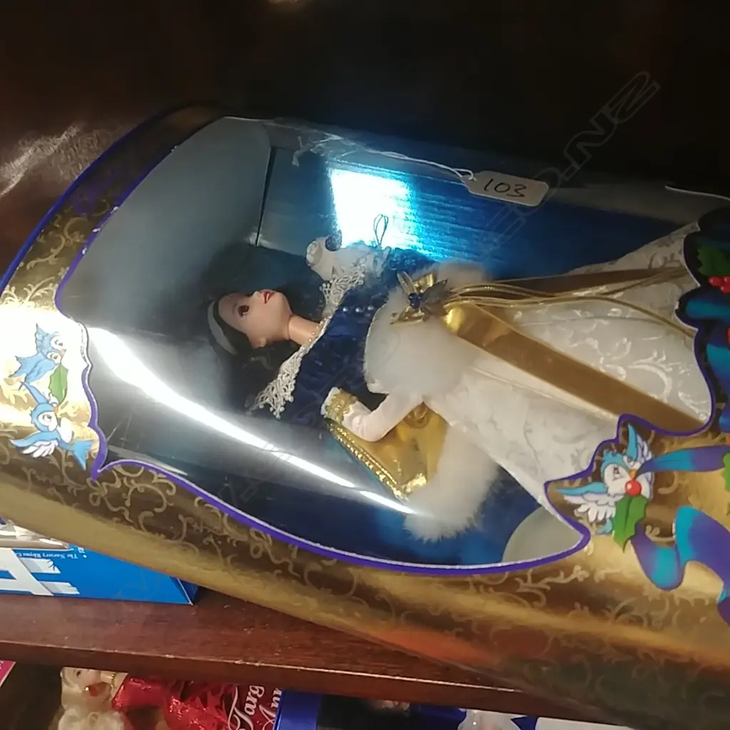 MATTEL BARBIE WALT DISNEY SNOW WHITE Image 1++