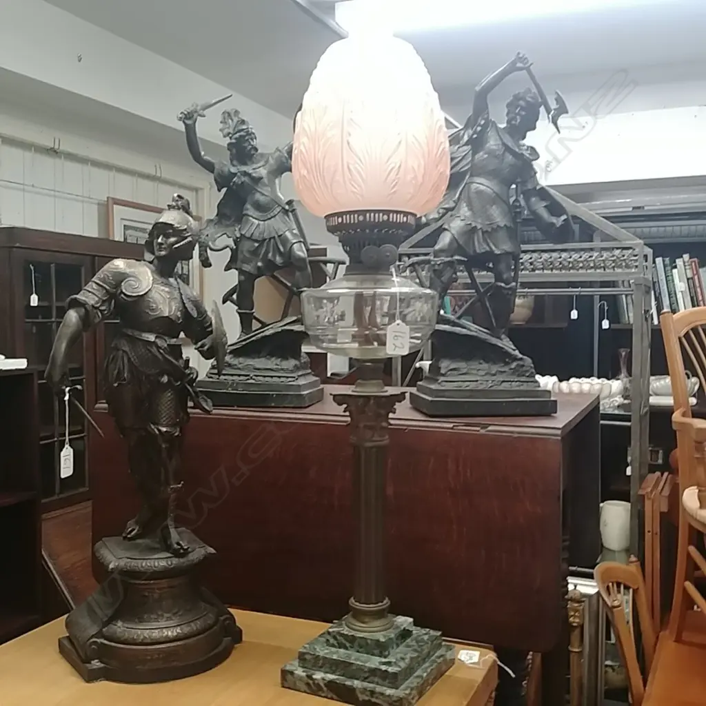 TALL TABLE KERO LAMP Image 1++