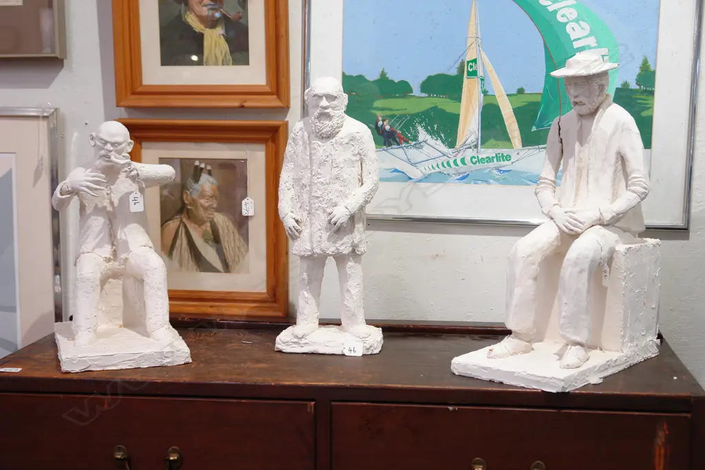 3 ASST PLASTER FIGURES STUDIES Image 1++