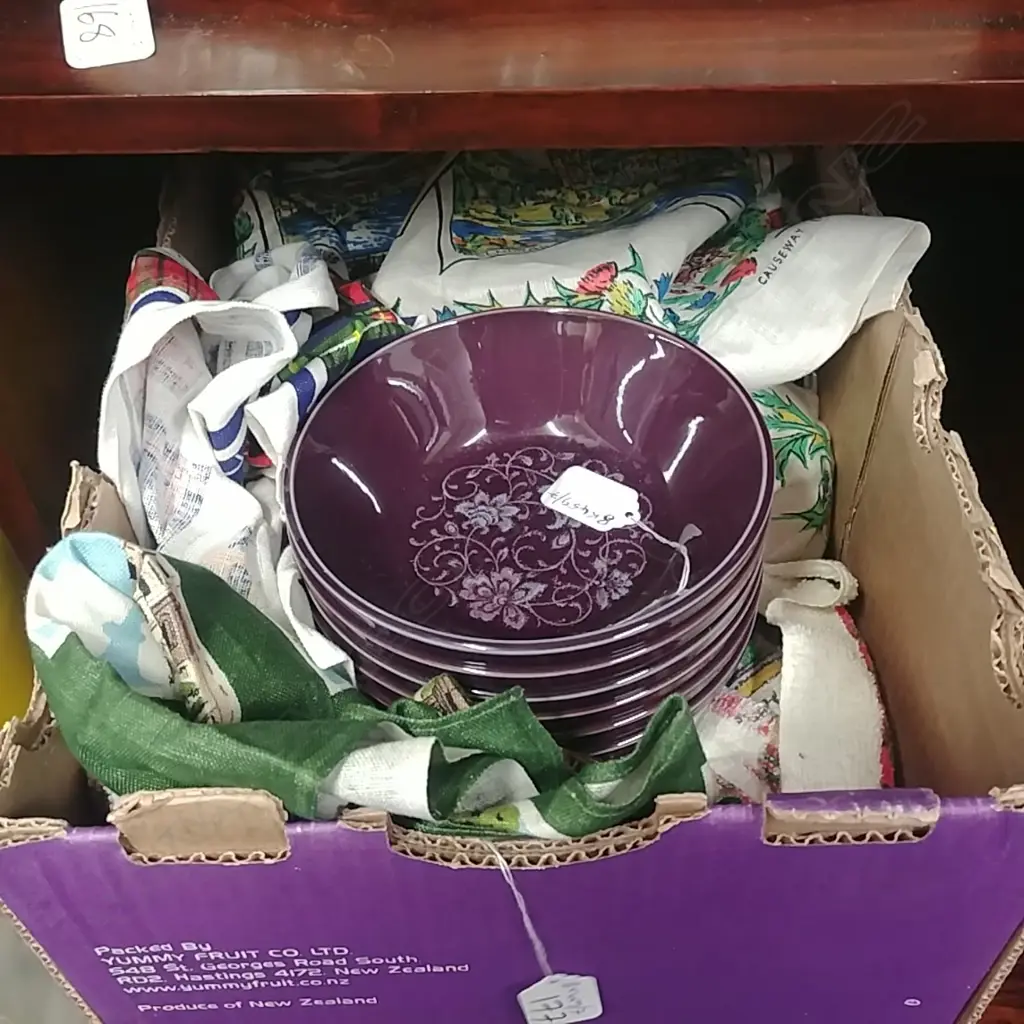 NORITAKE FANTASY DINNER SERVICE Image 1++