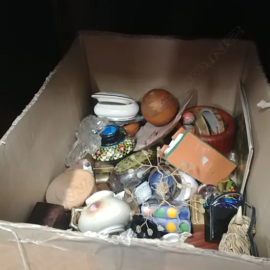 LOT ASST MINIATURE COLLECTABLES