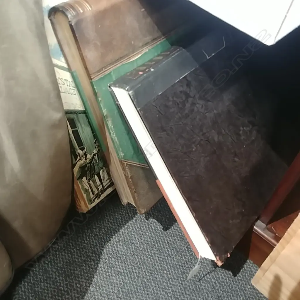 BOOK 150 YEARS AUSSIE Image 1++