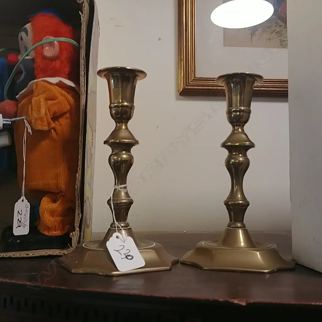 PR BRASS CANDLE STICKS C1760 Image 1++