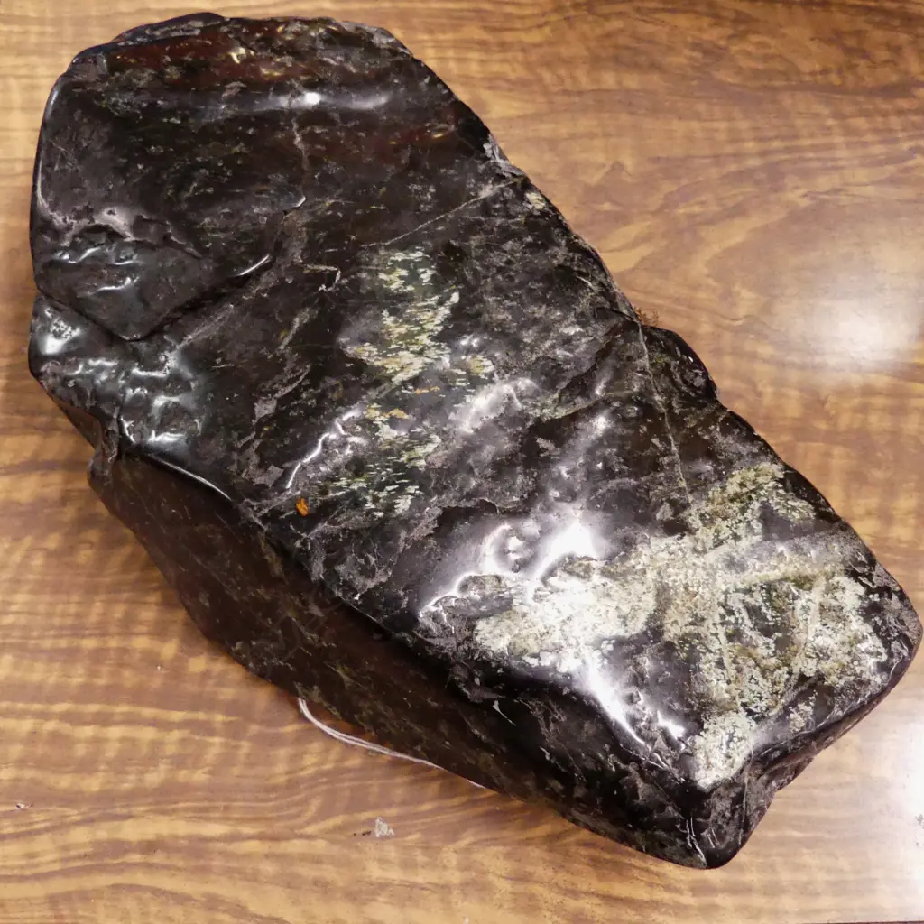 GREENSTONE BOULDER Image 1++