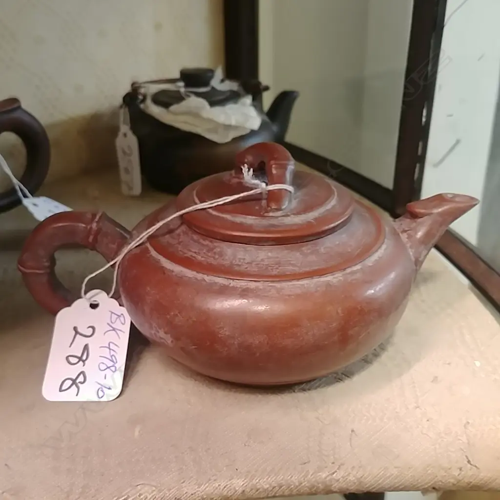 YIXING CHINESE TEAPOT BAMBOO DECORATION Image 1++
